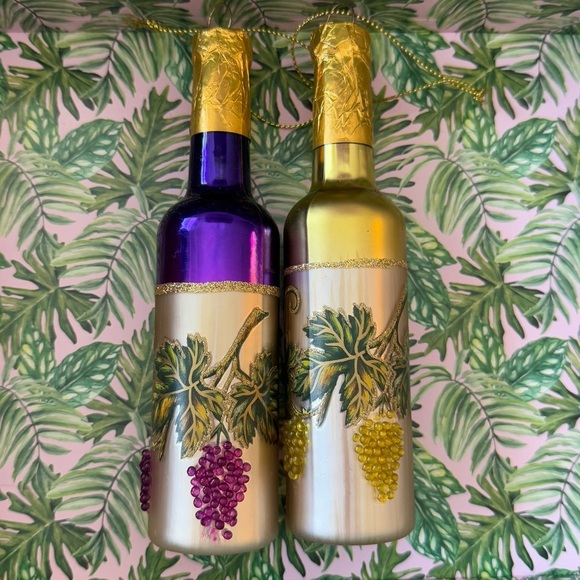 Red & White Wine Ornaments Trinkets Duo (Holidays, Christmas, Home Decor) - Picture 1 of 5